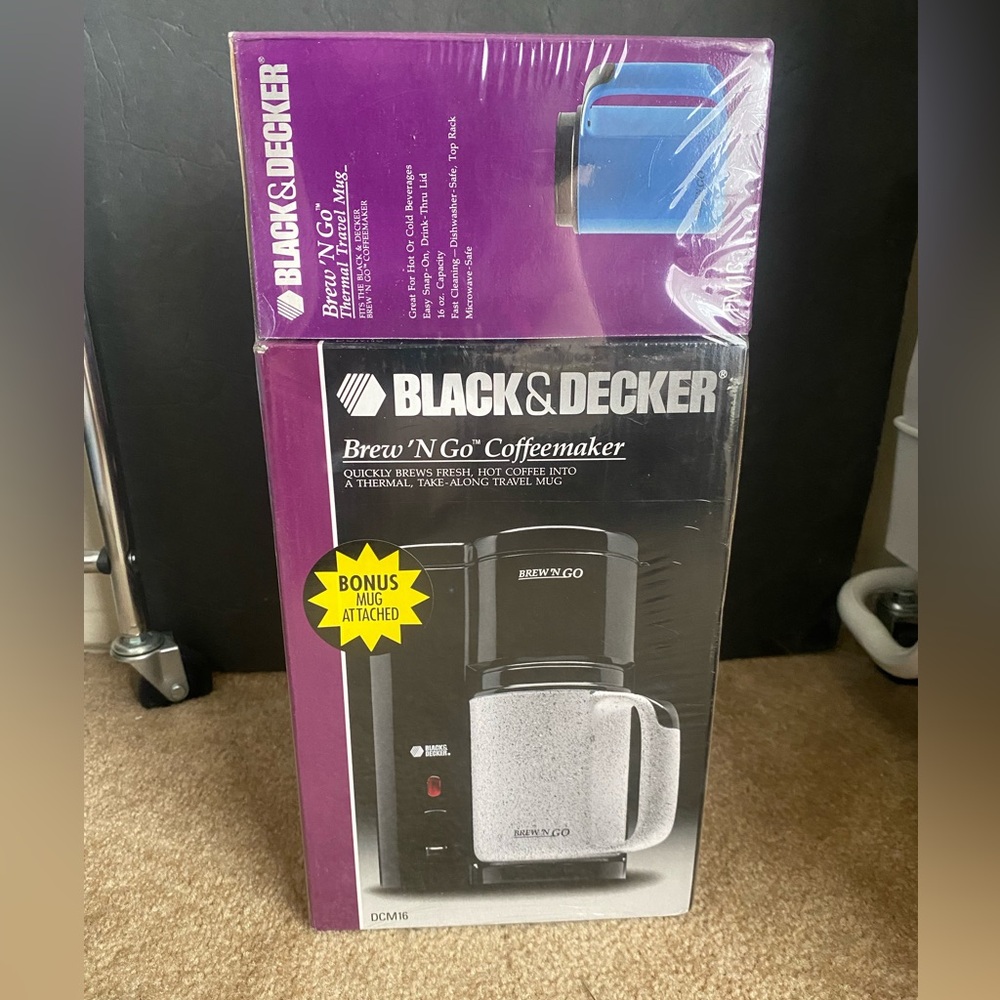 Black & Decker Brew ‘N’ Go Coffeemaker and thermal travel mug NEW Vintage DCM16